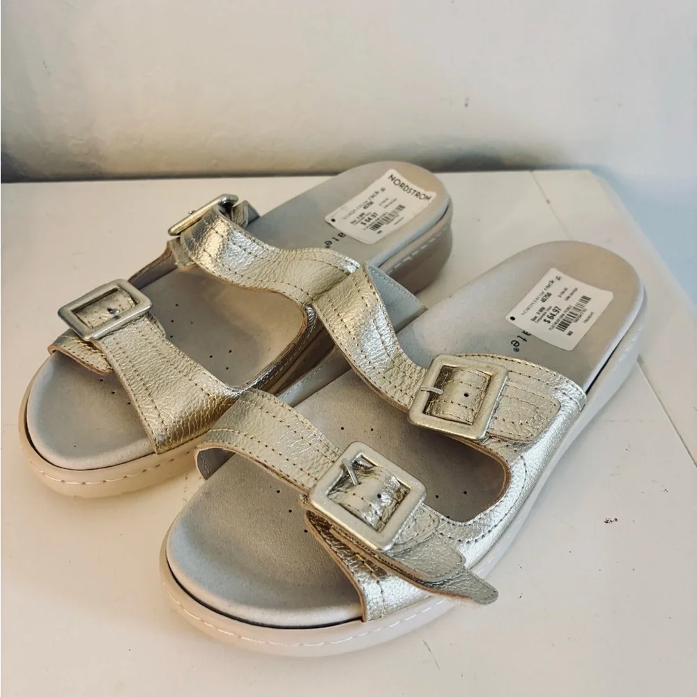 David Tate Frenchy Double Band Slide Sandal Metallic Pebbled Leather, Sz 9